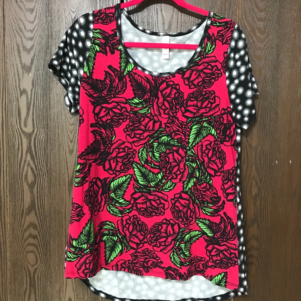 LuLaRoe Classic T pink black white flowers medium